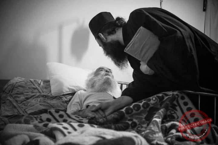You are currently viewing ماذا يقول القدّيس مكاريوس؟