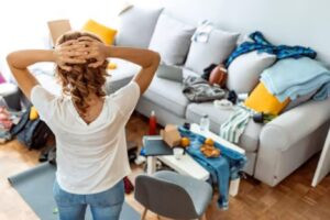 Read more about the article تعلمون أن الفوضى في البيت ليست أمرًا عابرًا