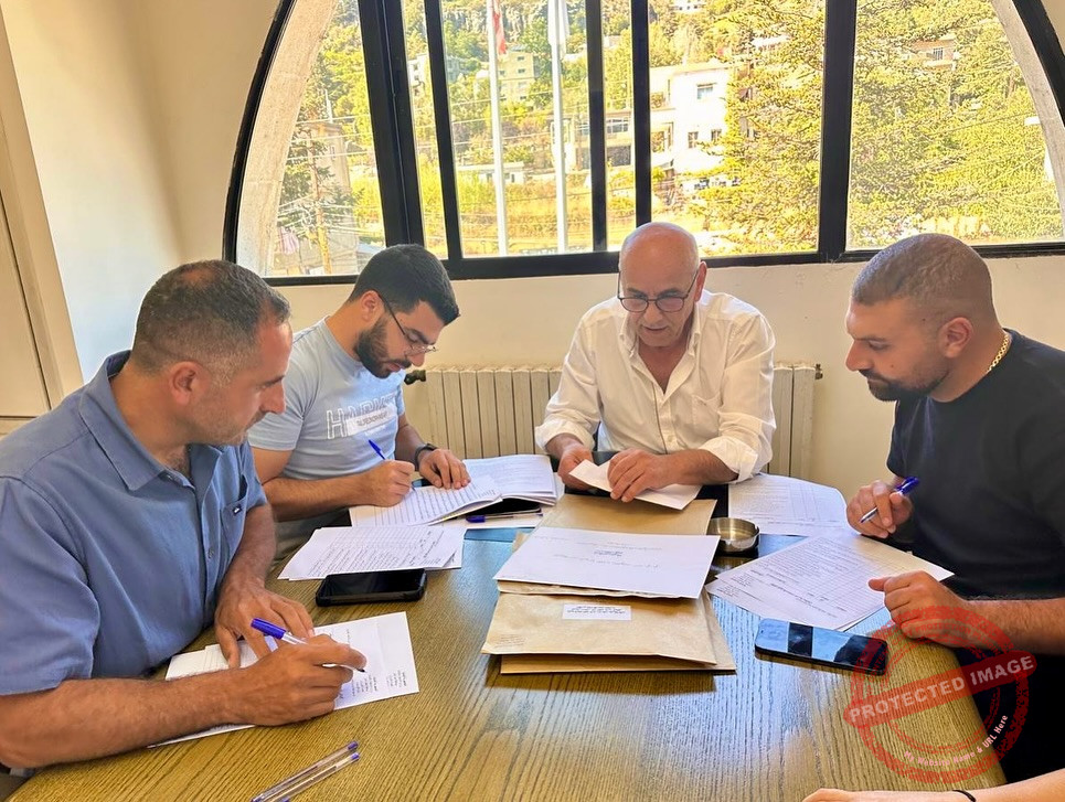 You are currently viewing مناقصة تزفيت طرقات فرعية في كفردبيان ضمن خطة تأهيل البنية التحتية