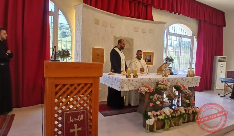 Read more about the article قداس عيد مار سمعان في أيطو