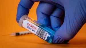 Read more about the article بدء العلاج باللقاح المضاد للسرطان