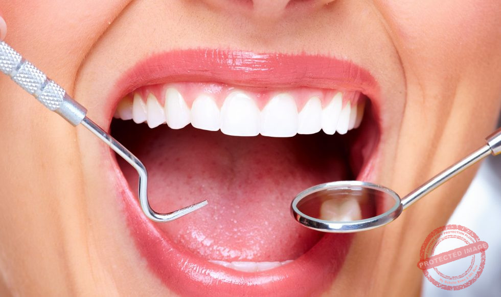 Read more about the article تغير لون الأسنان قد يشير إلى مشكلات صحية خطيرة