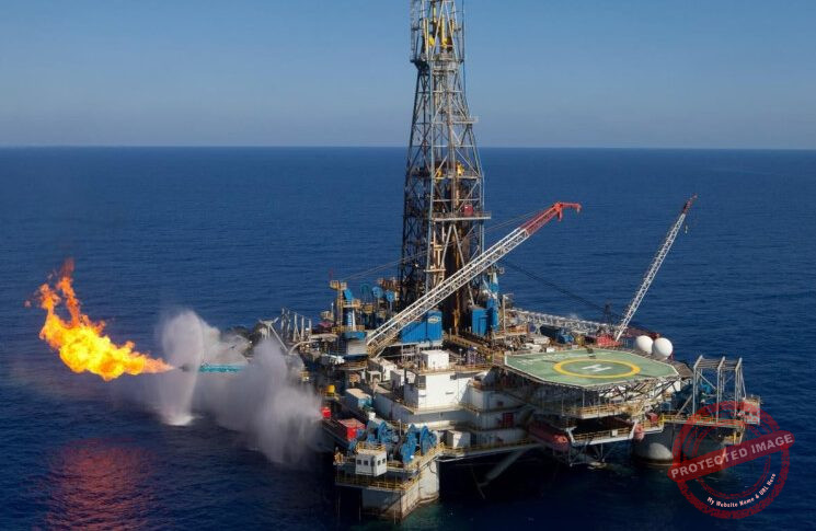 Read more about the article أسعار النفط تواصل مكاسبها