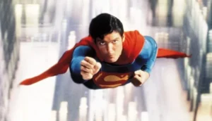 Read more about the article مزاد سينمائي يعرض زي “سوبرمان” الأصلي