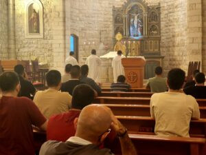 Read more about the article طلاب الإكليريكية المارونية في غزير يستعدّون لانطلاقة روحية جديدة