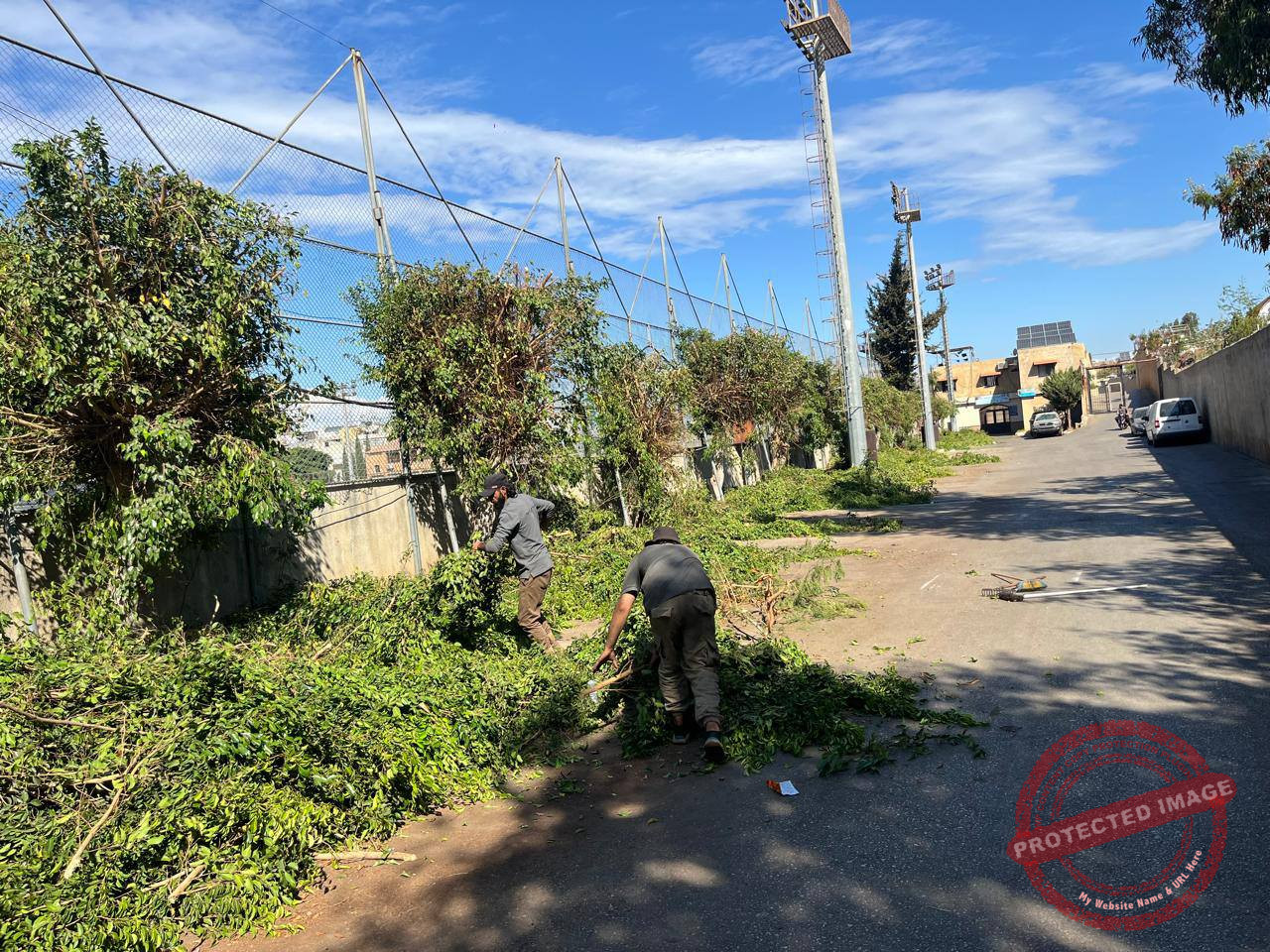 Read more about the article بلدية برج البراجنة تتابع أعمالها الميدانية لتحسين السلامة والمظهر العام