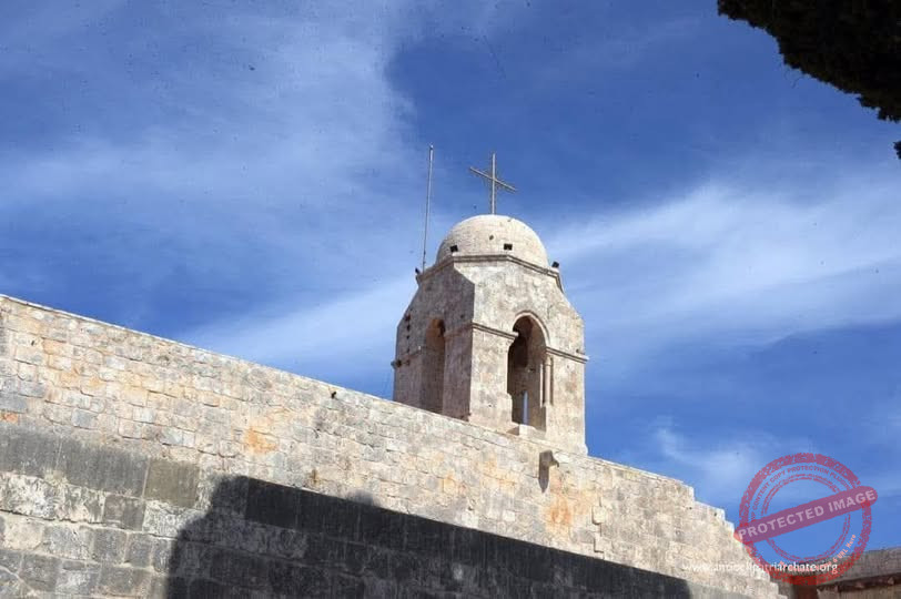 Read more about the article لماذا تُقرع أجراس الكنيسة؟ وكيف بدأت هذه العادة؟