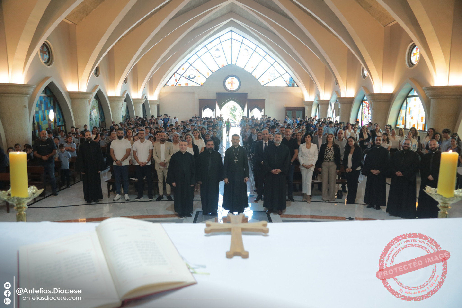 You are currently viewing افتتاح العام الدراسي في مدرسة السان جورج – الزلقا بقدّاس احتفالي