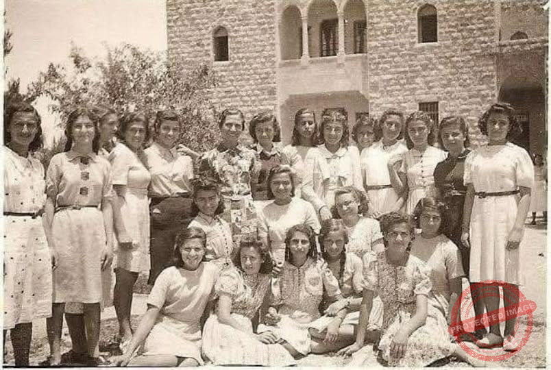 Read more about the article طالبات كلية القدس للبنات قبل نكبة 1948