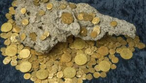 Read more about the article اكتشاف كنز بحري يعود إلى القرن الثامن عشر قبالة سواحل الأطلسي