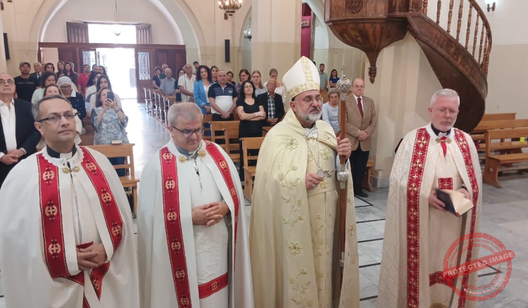 You are currently viewing قداس بدء السنة الطقسية في كنيسة مار شربل – عنايا