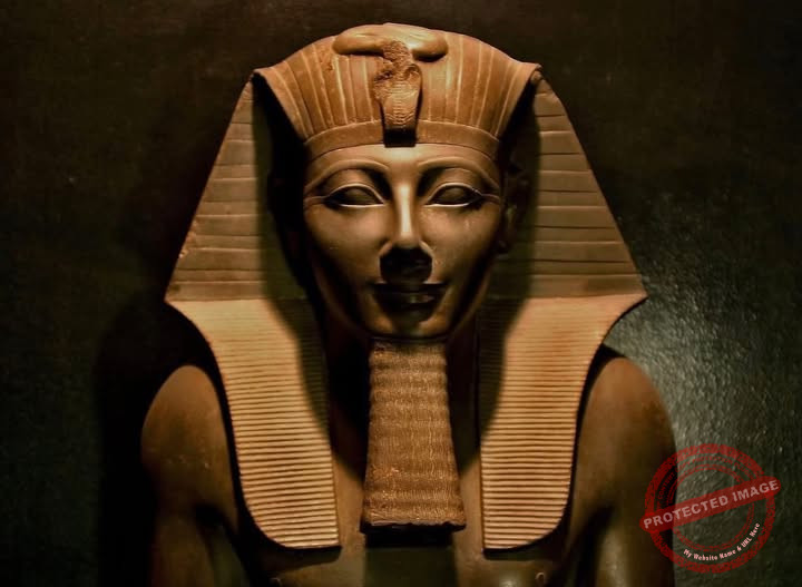 You are currently viewing اعتراف القلب أمام ماعت: رؤية المصريّ القديم للحقّ والخير