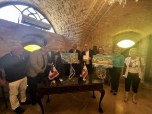 Read more about the article عمشيت تجدّد شراكتها مع سان-ماكس الفرنسية وتبحث آفاق تطوير مشروع التوأمة