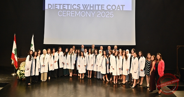 Read more about the article الرداء الابيض لخريجات و خريجي برنامج التغذية وتنظيم الوجبات في LAU