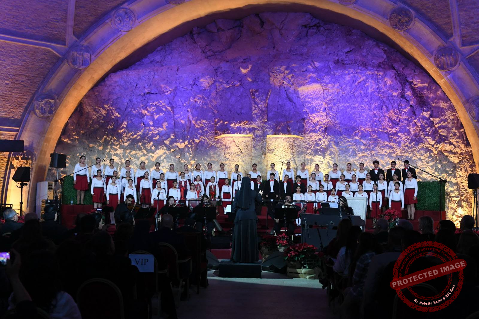 You are currently viewing افتتاح دار الميلاد بنسخته السنوية الرابعة لمعهد وجوقة فيلوكاليا